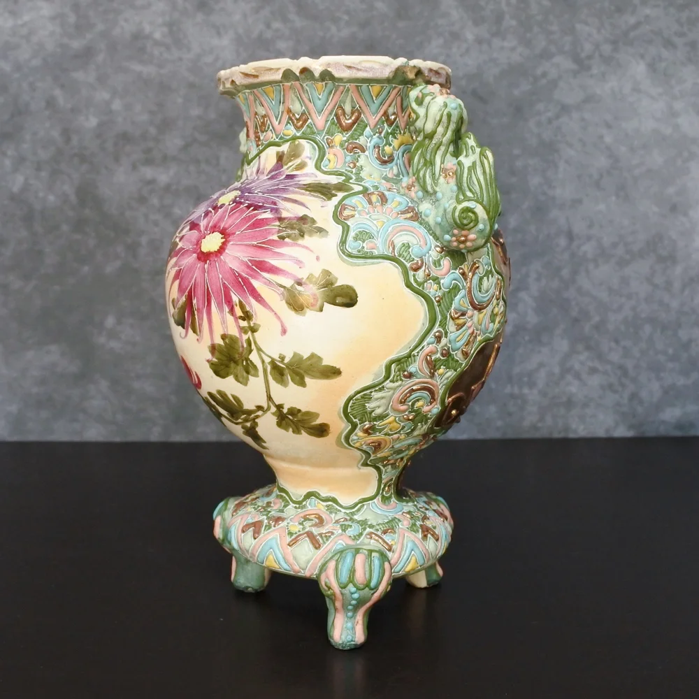 Antique Japanese Satsuma Moriage Foo Dog Floral Vase Urn - Picture 6 of 14